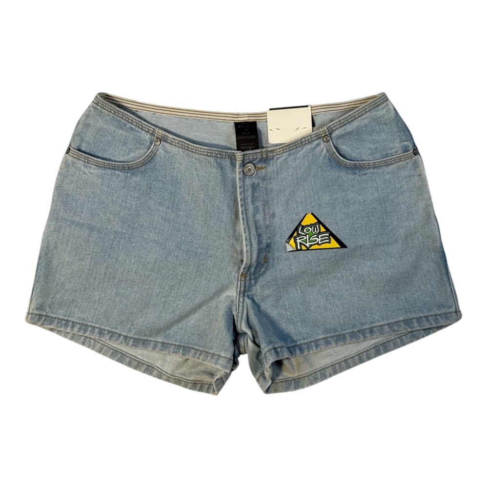 VTG Y2K No Boundaries Low Rise Denim Shorts NWT